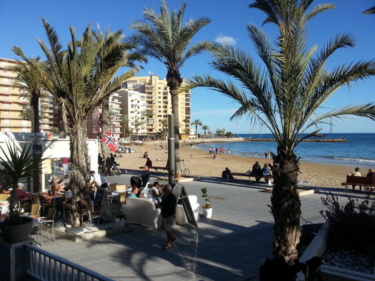 Relax&Mar Apartment Torrevieja Bagian luar foto
