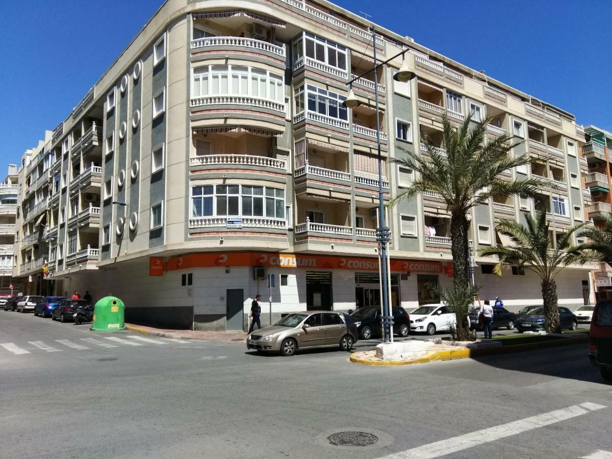 Relax&Mar Apartment Torrevieja Bagian luar foto
